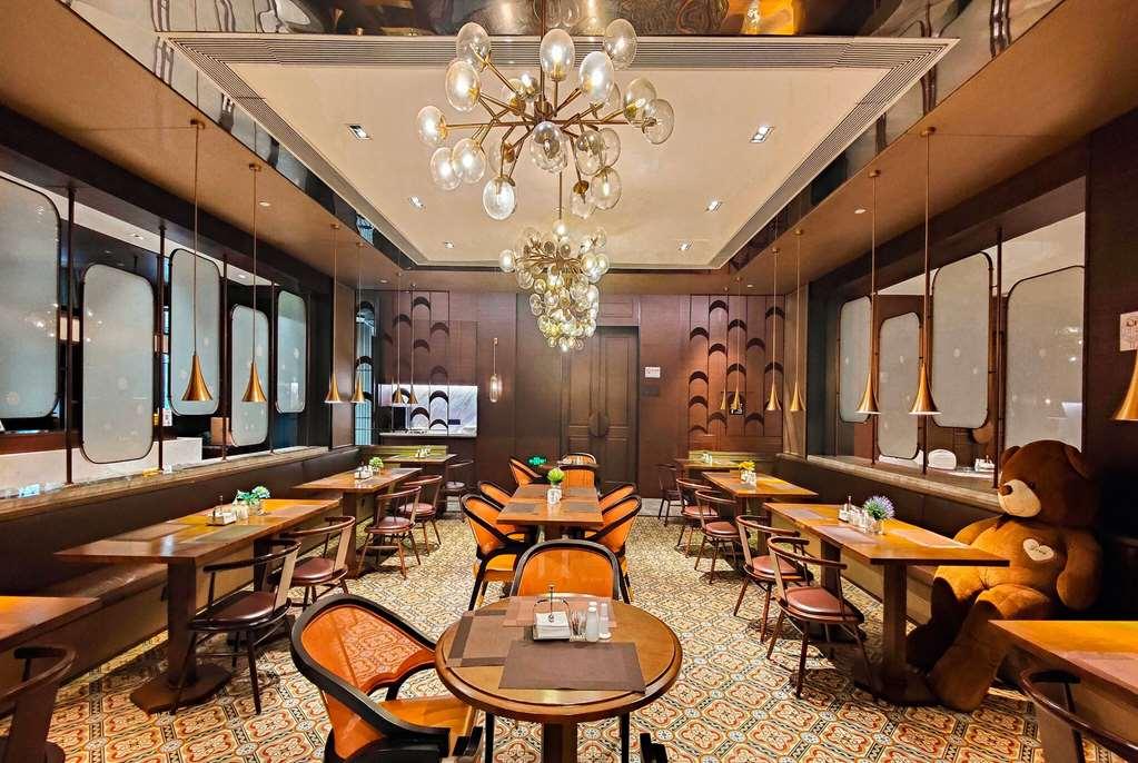 Leshan Ramada Hotel المطعم الصورة