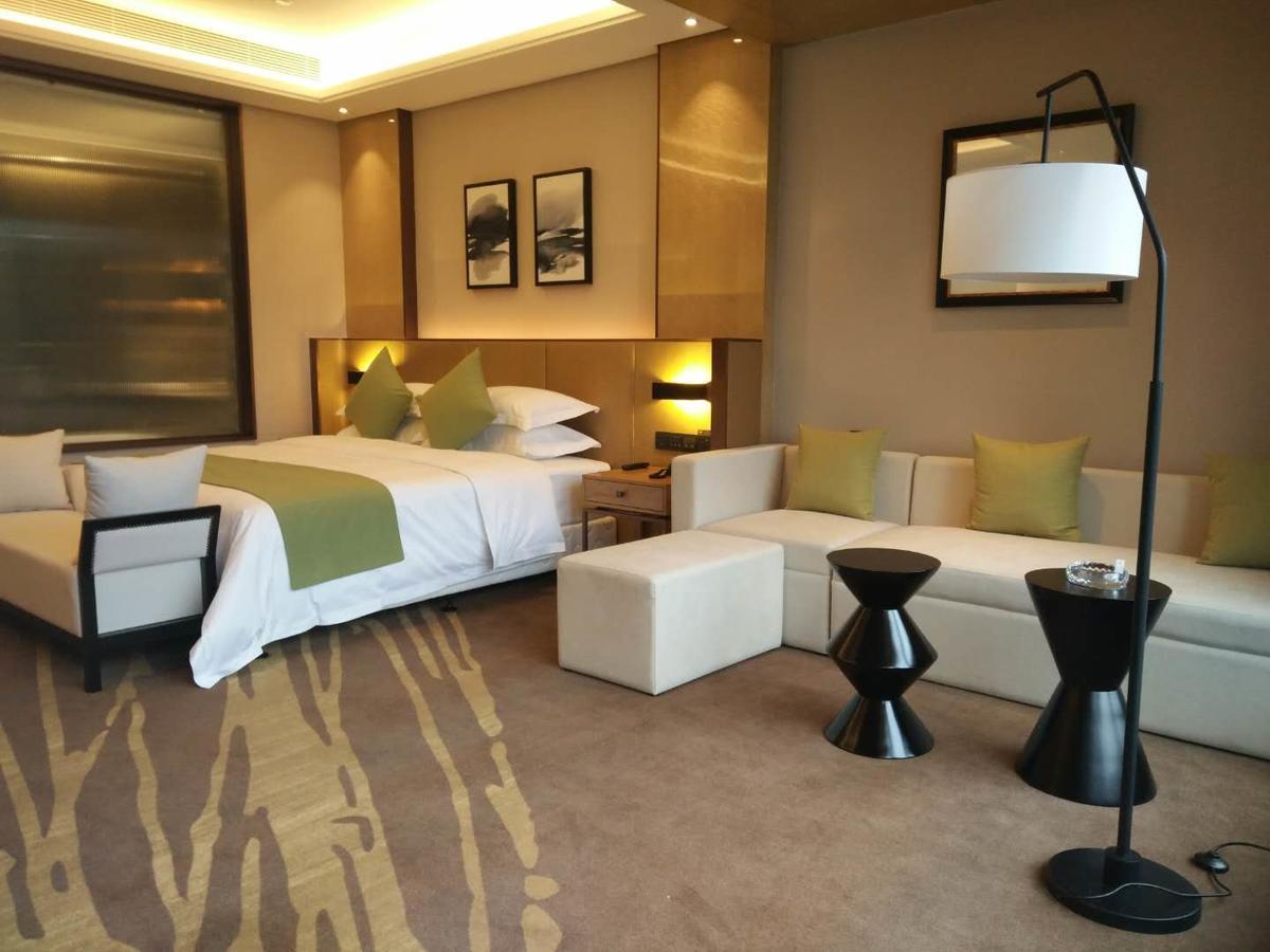 Leshan Ramada Hotel الغرفة الصورة